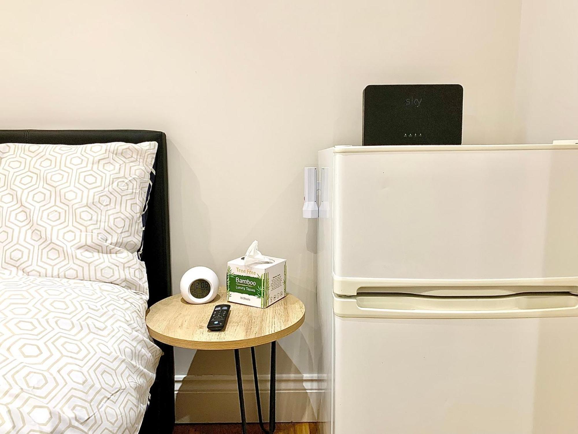 Cozytomari Apartment Лондон Екстериор снимка